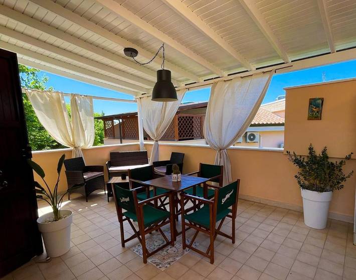 Apartamento de vacaciones para 4 personas, con vistas y jardín - 1