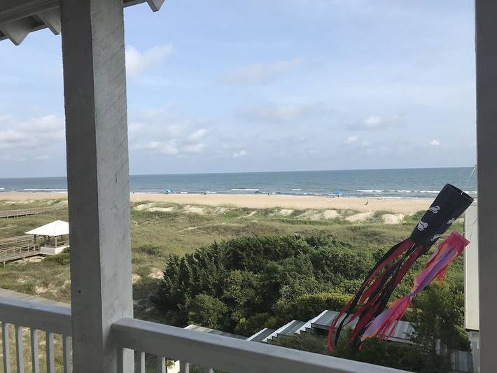 Vacation rental for 8 people, with balcony and pool in Atlantic Beach