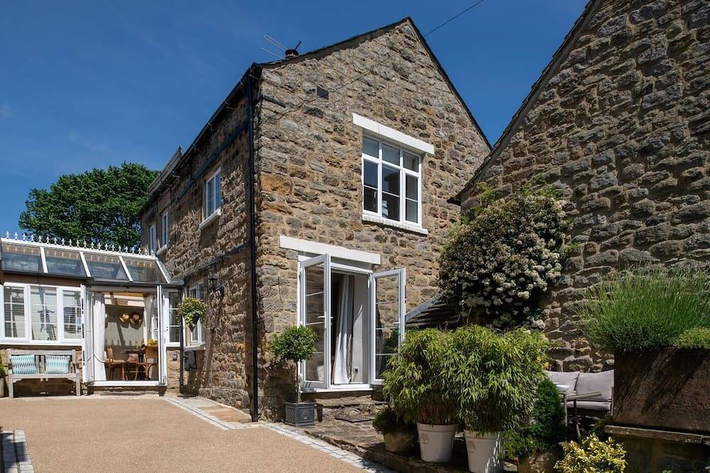 2 Bed in Baslow (oc-h32721) in Baslow and Bubnell, Derbyshire
