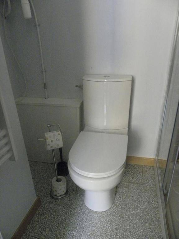 Gîte pour 2 personnes, avec bassin pour enfant à Charleval - 4