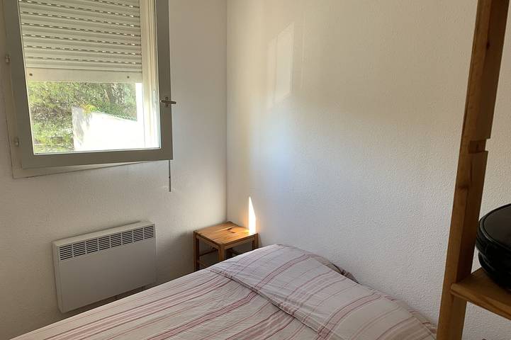 Gîte pour 3 personnes, avec piscine à Sausset-les-Pins - 2