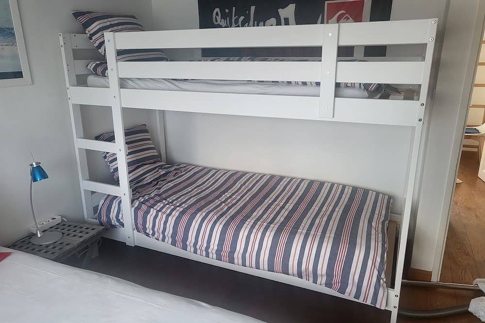 Andernos, 8 Personnes  Villa 140M2  Animaux Acceptes in Andernos-les-Bains, Région d'Arcachon