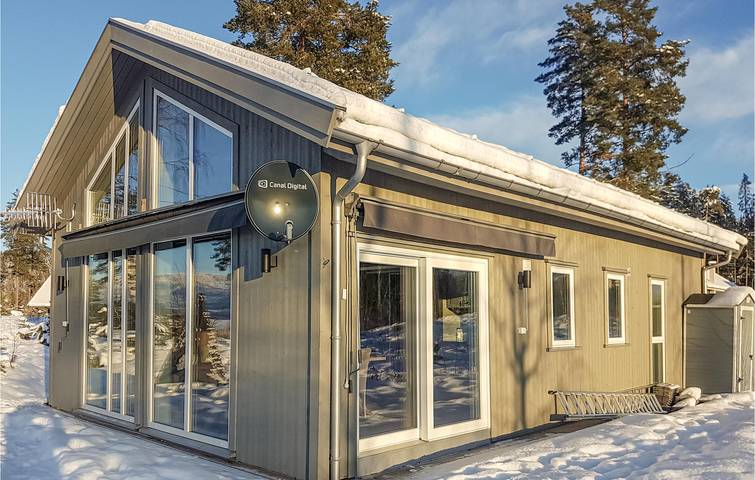 Feriehus for 8 personer i Ringsaker 