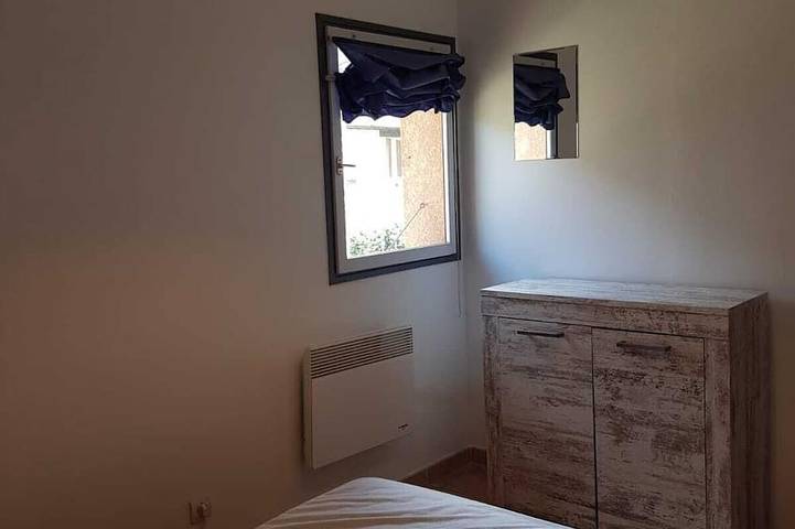 Location de vacances pour 6 personnes, avec jardin ainsi que terrasse et piscine à Serra-di-Ferro - 3