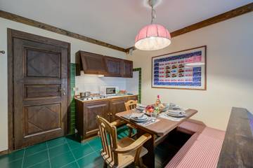 Baita per 4 Persone in Sauze di Cesana, Provincia di Torino, Foto 1