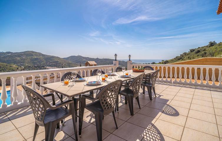 Ferienhaus für 5 Personen, mit Terrasse und Pool in Torrox - 3