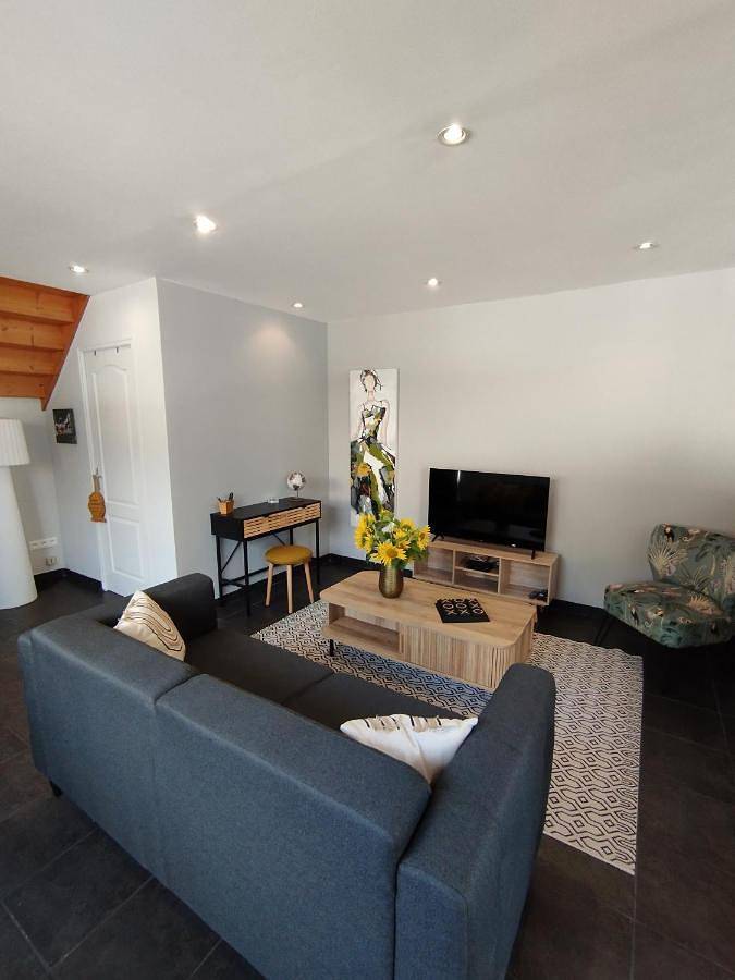 Location de vacances pour 3 personnes, avec jardin à Anglars-Saint-Félix - 4