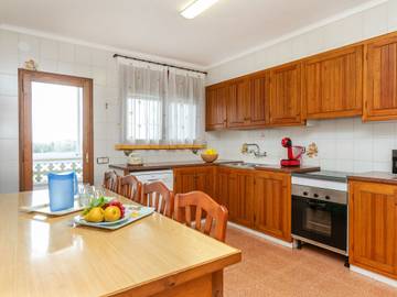 Holiday Rental for 7 People in Forallac, Lower Empordà, Photo 3