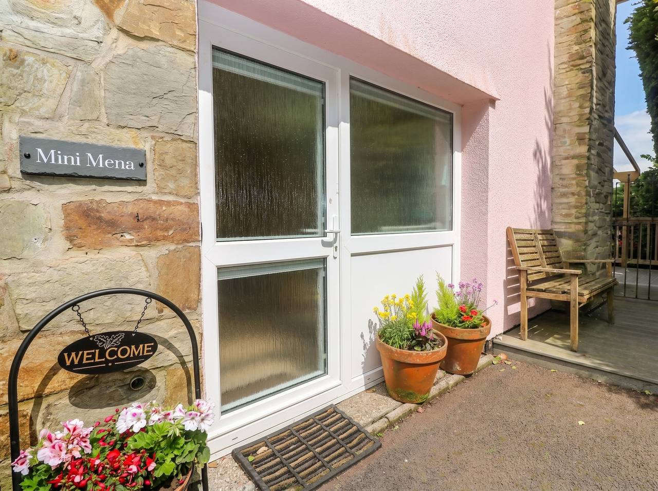 Mini Mena in St Austell, Cornwall