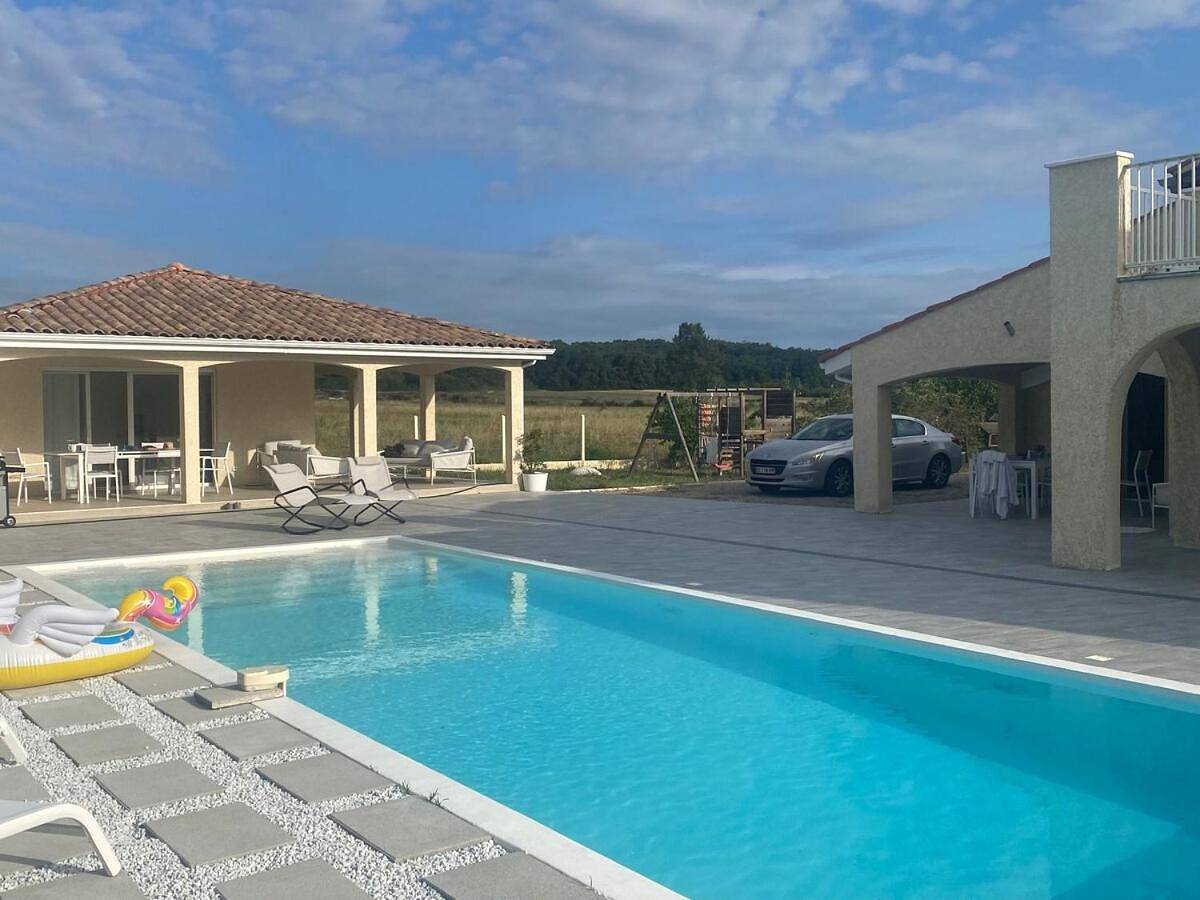 L Ecrin de Lidia close to Meett Air conditioning Parking in Aussonne, Toulouse et ses environs