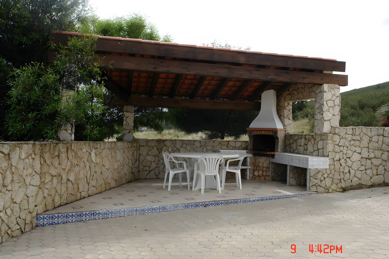 Landhaus 'Horta Da Ti'mariana' mit Bergblick, Gemeinschaftspool und Wlan in Odiáxere, Faro Distrikt