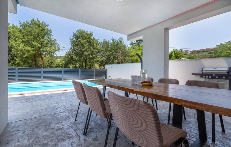 Ferienhaus für 10 Personen, mit Garten und Pool sowie Terrasse in Koper - 3