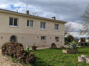 Gîte pour 4 Personnes dans La Rochefoucauld (Charente), Charente, Photo 3
