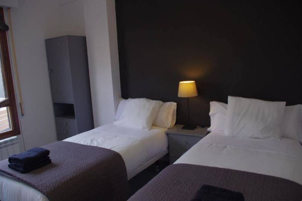 Apartamento entero, Agradable y céntrico apartamento bien situado para conocer La Rioja in Calahorra, Provincia de La Rioja