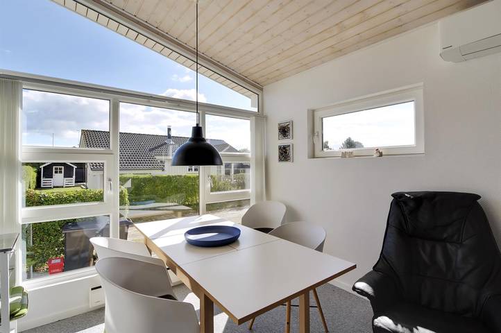Ferienhaus für 4 Personen, mit Terrasse in Høll - 4