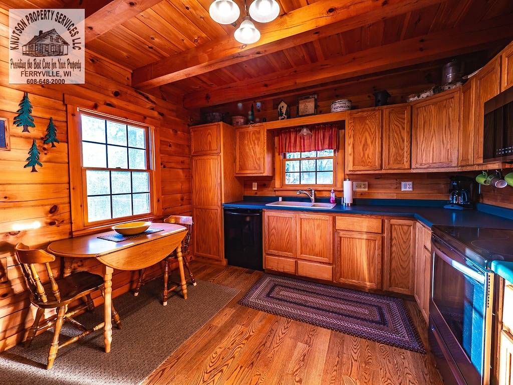 Abgeschieden Cabin nur wenige Minuten vom Mississippi River !! in Crawford County (WI)