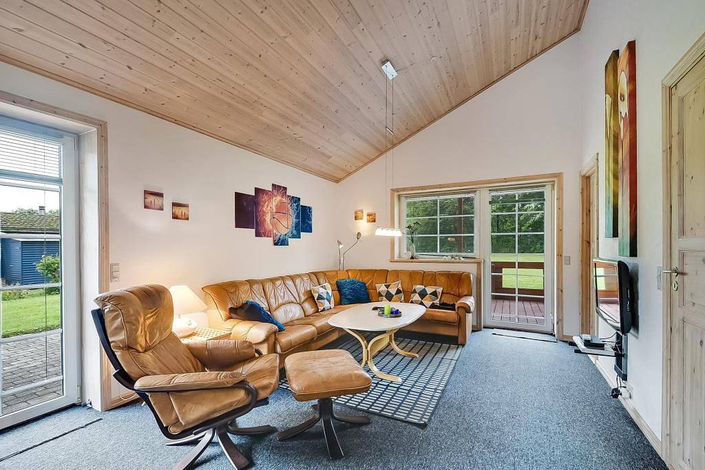 1038 in Humlum, Struer