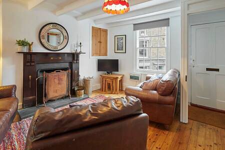 Host & Stay | Hampdon Cottage in Staithes, North York Moors National Park