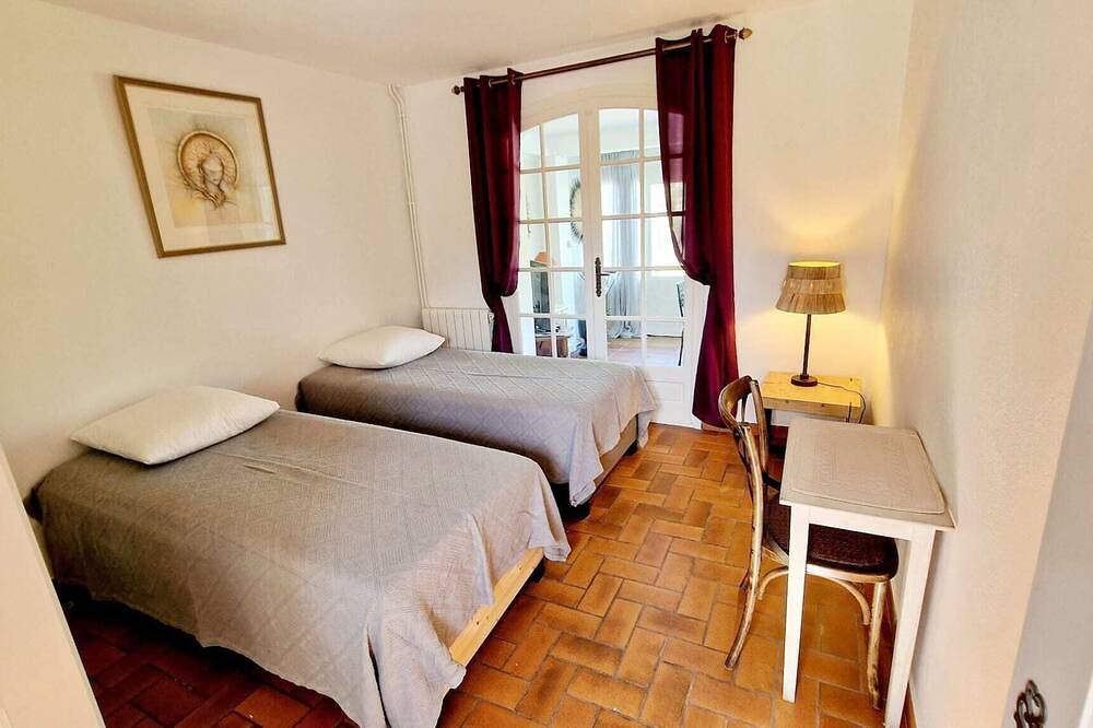 Villa with swimming pool in Ramatuelle - plaine de Pampelonne in Pampelonne, Ramatuelle