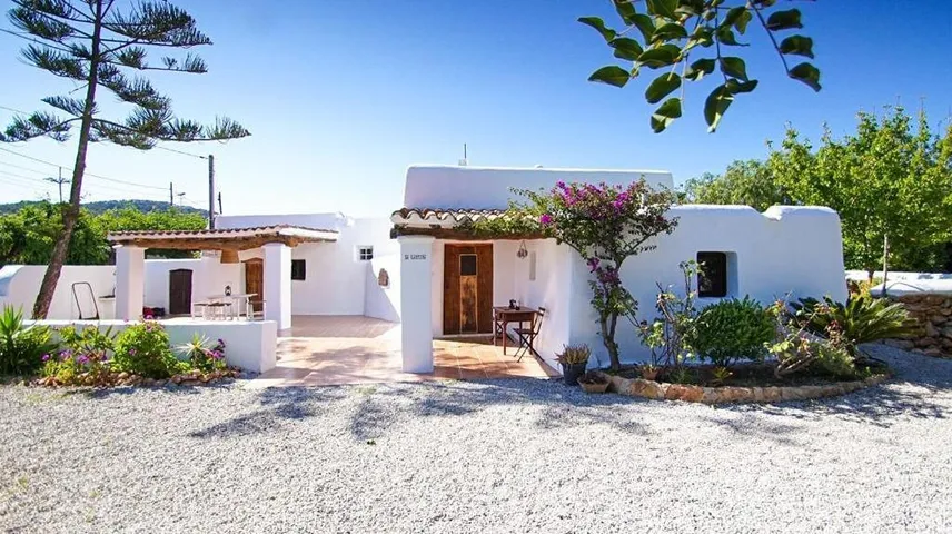 Villa pour 8 personnes, avec jardin et piscine - 1
