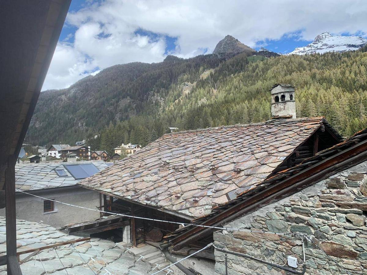 Appartement entier, Les Chambrettes in Champoluc, Ayas