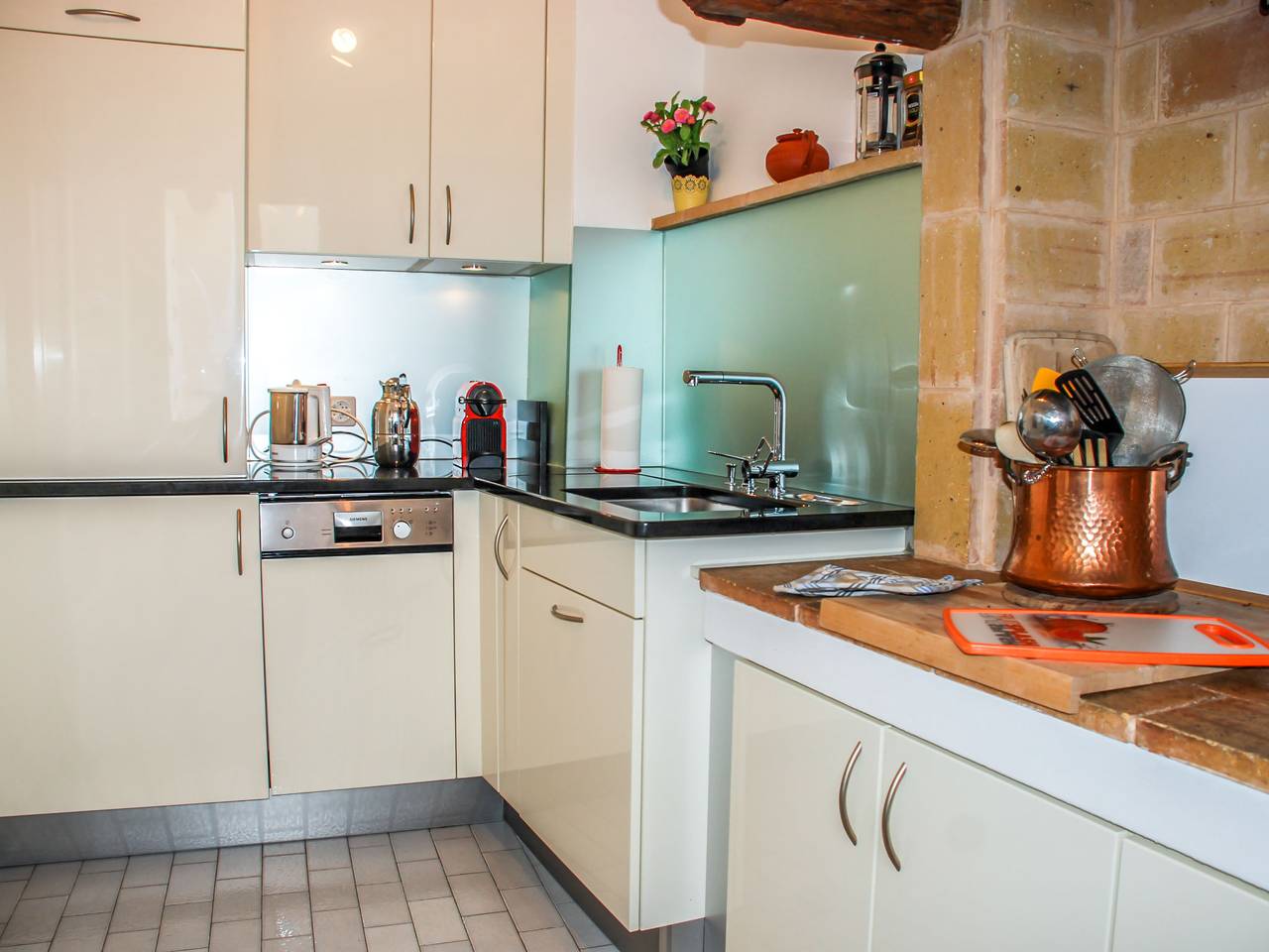 Ganze Wohnung, Casa Eduardo Apt.2 in Ronco sopra Ascona, Tessiner Alpen