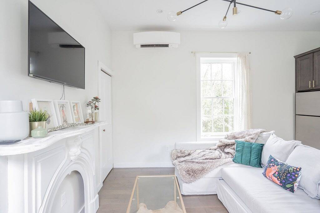 Ganze Wohnung, Minimalismus Bnb Gehen Sie in die Innenstadt! in Licking Riverside Historic District, Kenton County