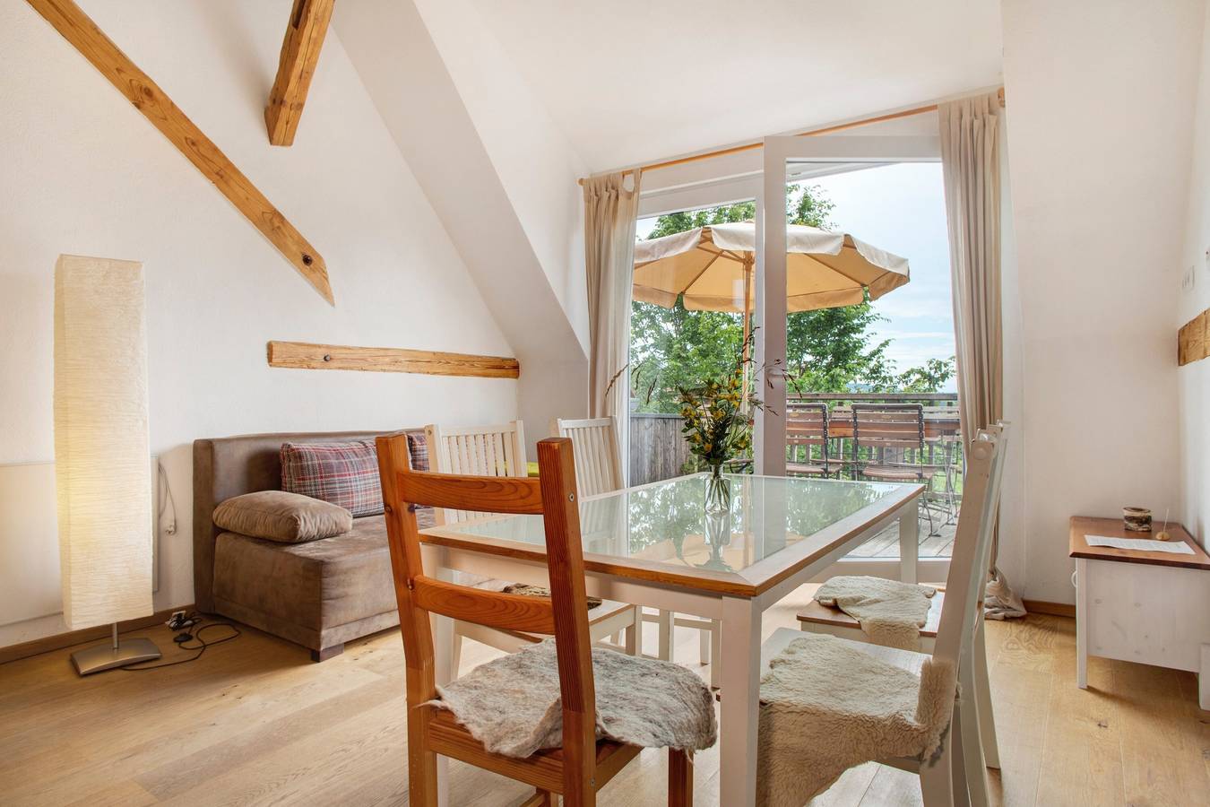 Ganze Wohnung, 'Die Große Wohnung, 80qm, mit großem Südbalkon' in Deggenhausertal, Region Bodensee-Oberschwaben