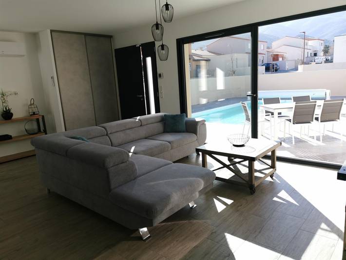 Gîte für 6 Personen, mit Terrasse und Pool in Villelongue-dels-Monts