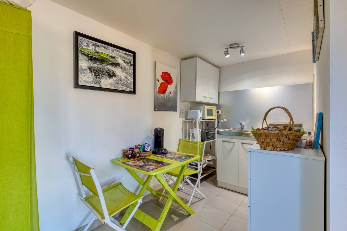 Ganze Wohnung, Mediterranes Flair in Frontignan – Apartment mit Gartenblick in Frontignan, Mittelmeerküste (Frankreich)