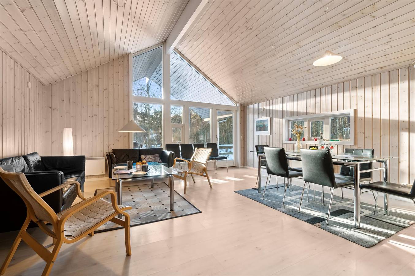 Pet friendly home in Nexø with sauna in Sommerodden, Dueodde