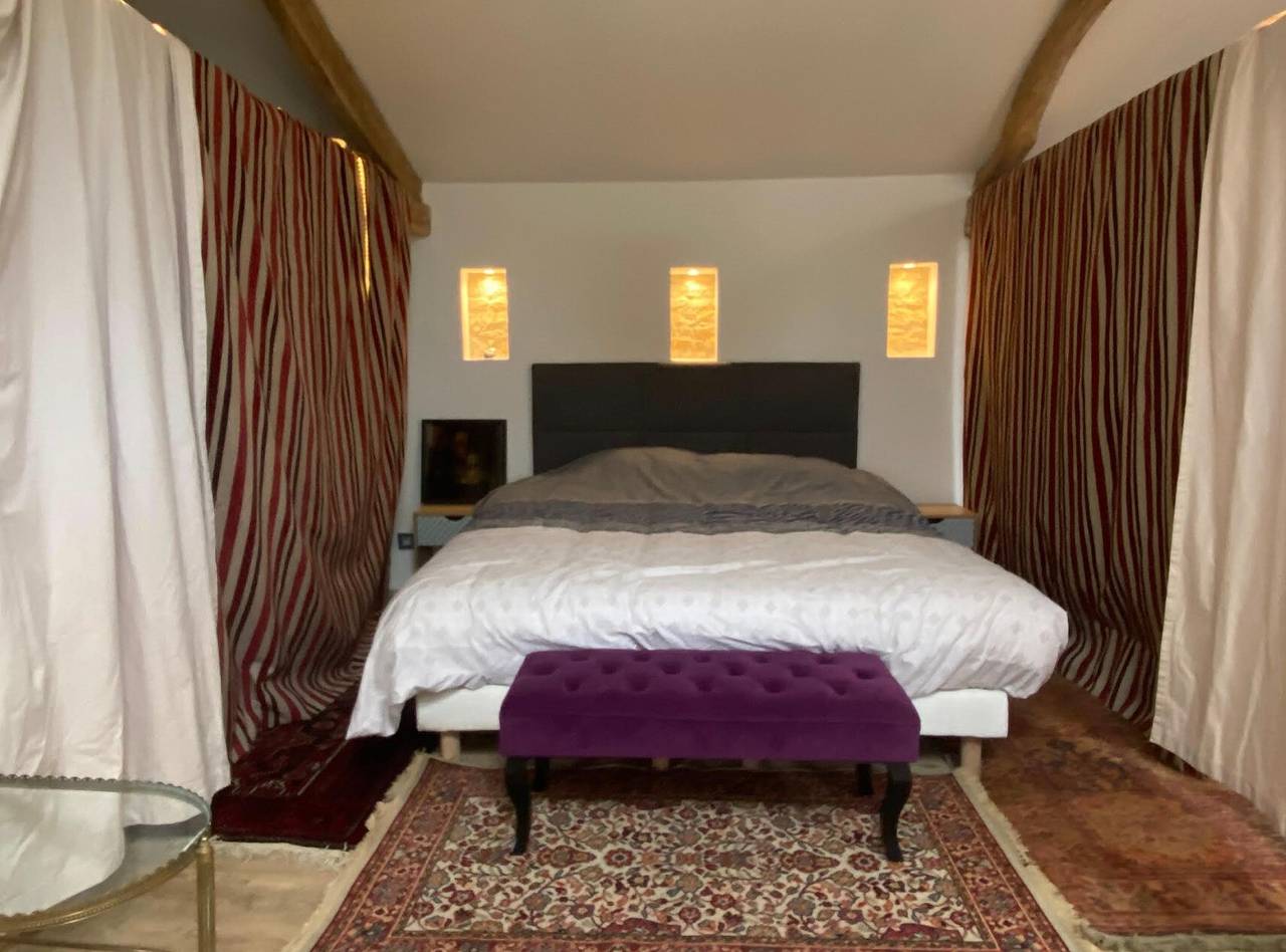 Estancia en La Grange des Zarts: Casa renovada, Wi-Fi, parking, entre naturaleza y cultura in Champagné-le-Sec, Vienne