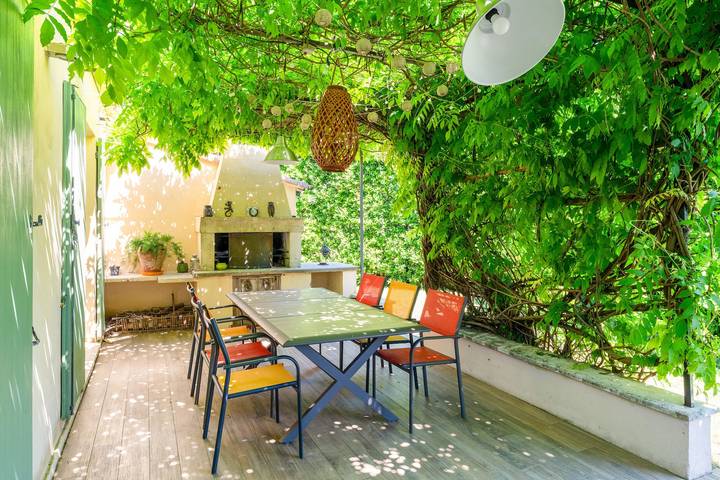 Location de vacances pour 10 personnes, avec Balcon et Jardin à Fontvieille - 4