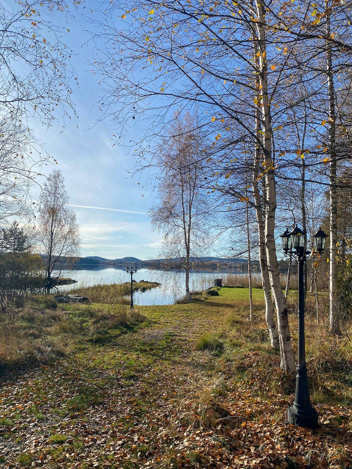 Holzhütte mit Seeblick am Björkensjön in Ludvika, Dalarna