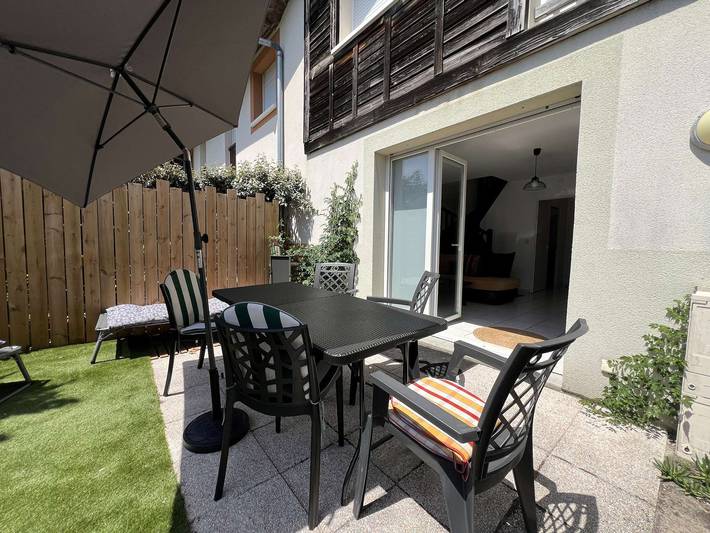 Villa pour 4 personnes, avec terrasse et jardin