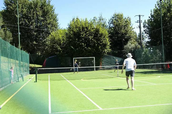 Camping für 5 Personen, mit Pool und Terrasse in der Lombardei - 3