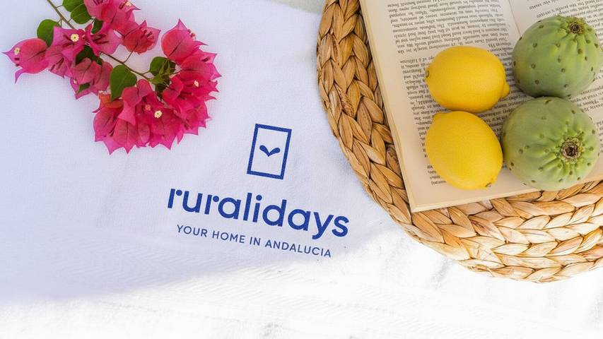 Chalet para 10 personas, con Balcón/Terraza y Piscina en Sierra de Grazalema - 3