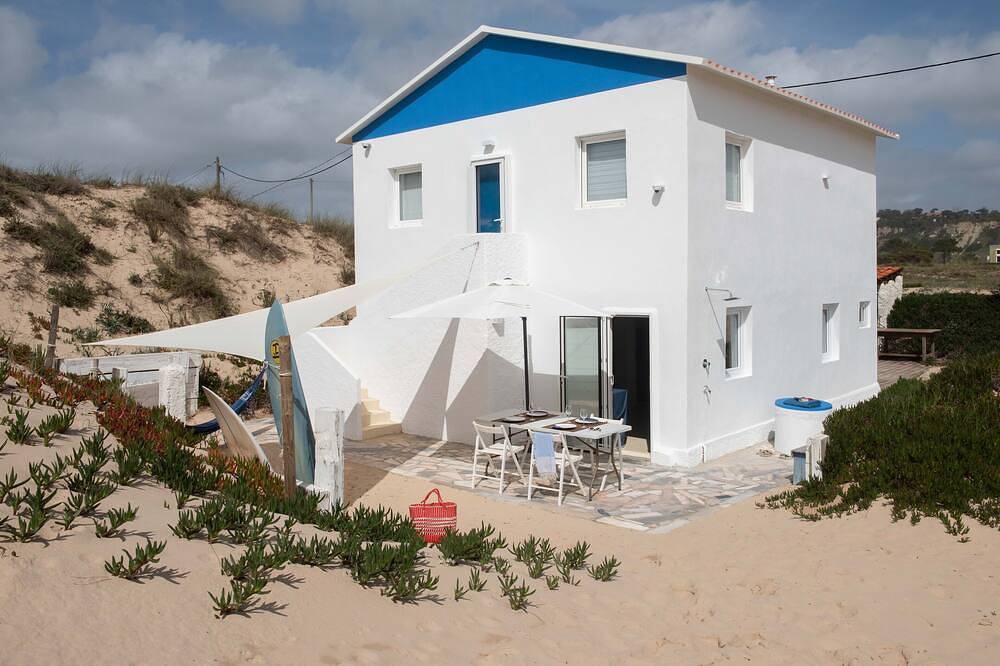 Beach House Caparica in Halbinsel von Setúbal
