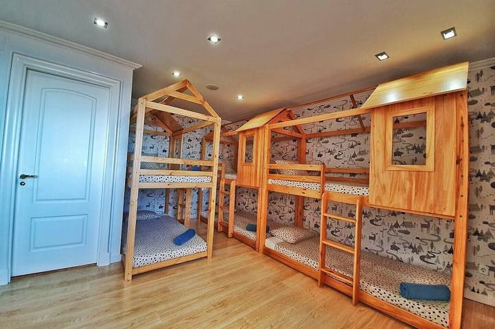 Villa für 18 Personen, mit Sauna und Whirlpool in Lloret de Mar - 4