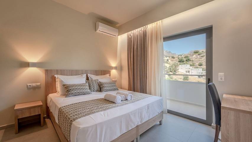 Location de vacances pour 8 personnes, avec jardin et piscine à Plakias - 3