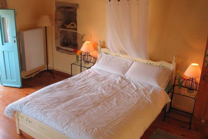 Gîte pour 4 personnes, avec jardin