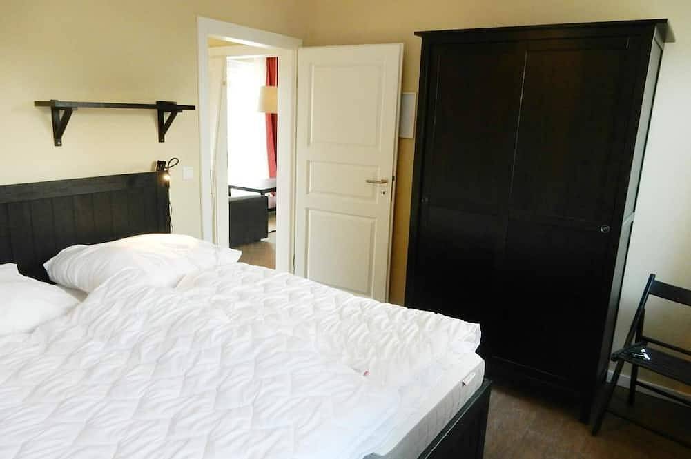 Ferienhaus Luise Am See in Flessenow, Dobin am See