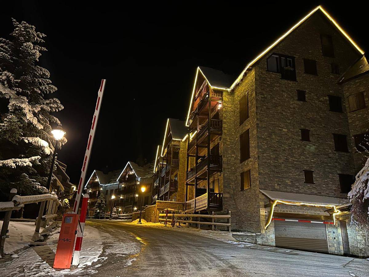 Three-Bedroom Chalet in Baqueira, Naut Aran