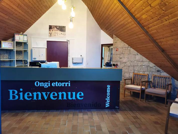 Camping pour 5 personnes, avec piscine et terrasse, animaux acceptés dans le Limousin - 2