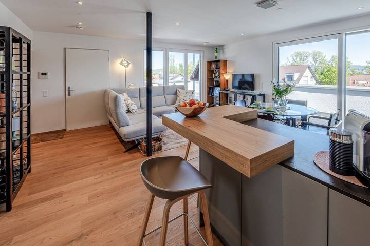 Ferienwohnung für 4 Personen, mit Ausblick und Seeblick sowie Terrasse in Moos - 2