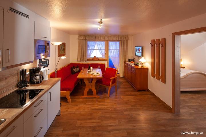 Ferienwohnung für 3 Personen, mit Balkon und Garten sowie Sauna in Rubi - 2