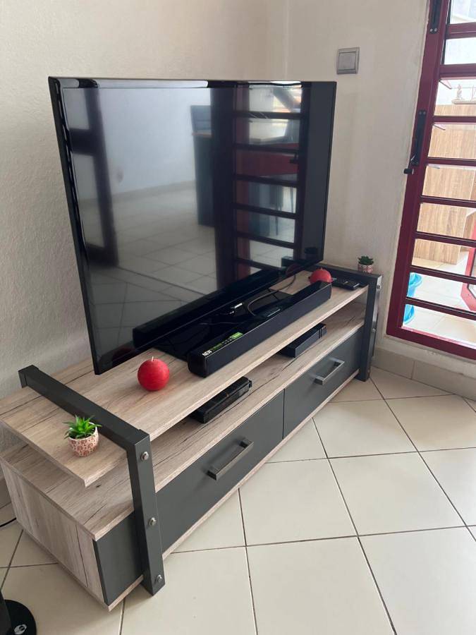 Gîte pour 2 personnes, avec piscine et balcon dans Plage de Montabo - 2