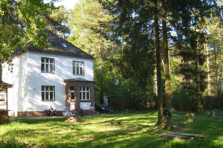 Ferienhaus für 16 Personen, mit Terrasse und Garten in Biesenthal