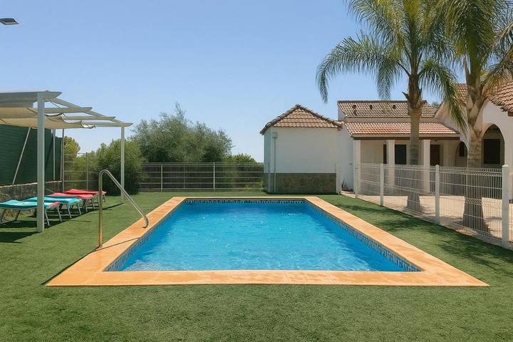 Casa para 7 personas, con piscina y jardín en Murcia 