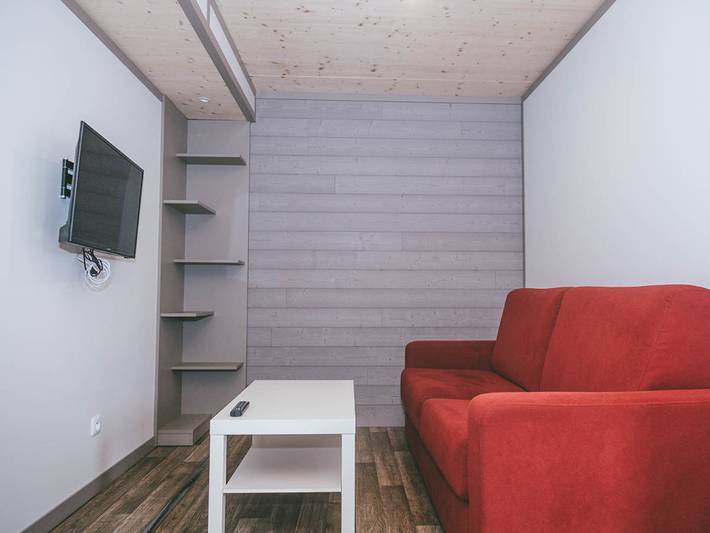 Gîte pour 6 personnes, avec Terrasse et Piscine à Malansac